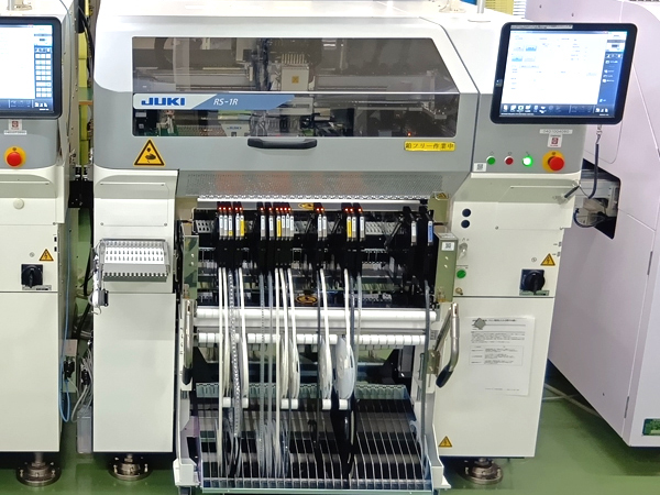 高速スマートモジュラーマウンタRS-1R（JUKI）